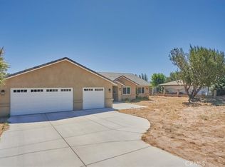 7549 Lincoln Ave, Hesperia, CA 92345