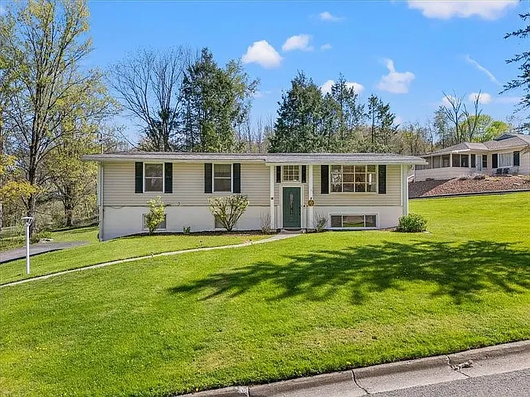 26 Winding Ln — Photo 1