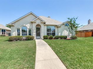 3806 Barrington Dr, Richardson, TX 75082