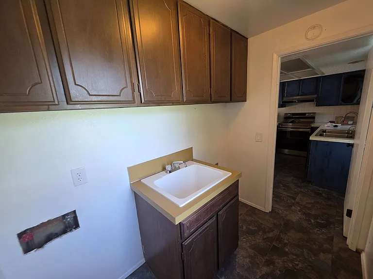 1623 Mowry Sq #1 — Photo 19