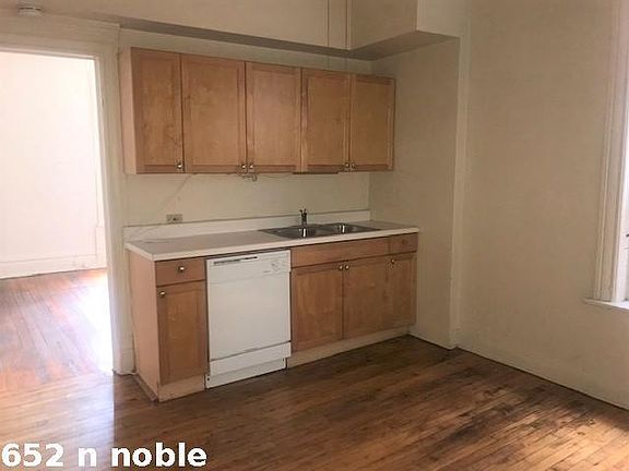 2nd image of 652 N Noble St #1315