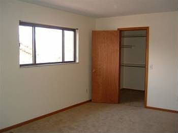3rd image of 335 Katey Rose Ln