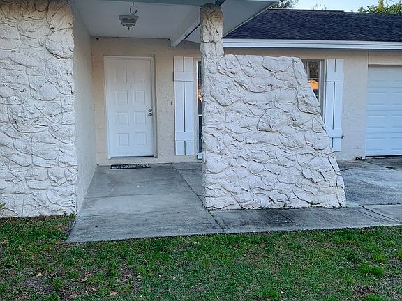 2nd image of 14510 Mainland Greens Pl