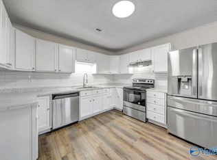 13288 Ridinger Rd, Athens, AL 35611