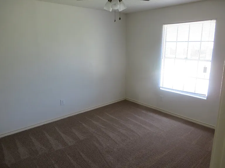 4511 W Village Ct — Photo 7