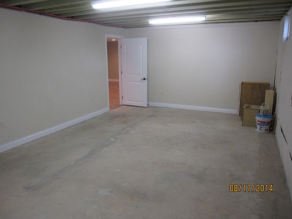 5th image of 2987 Cathy Ln