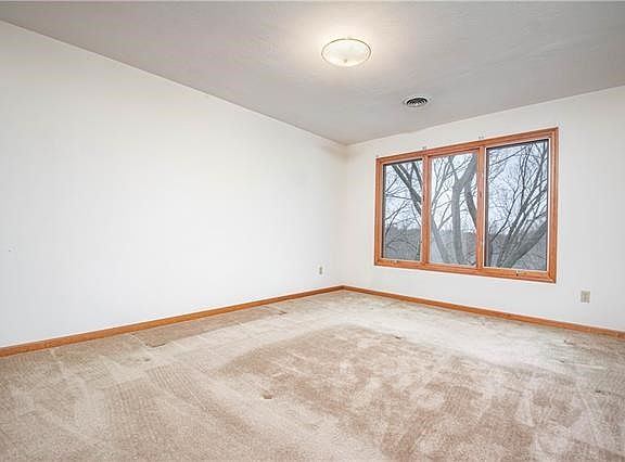 4th image of 1113 W Richwood Dr