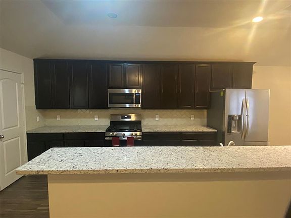 4th image of 532 Wellshire Dr