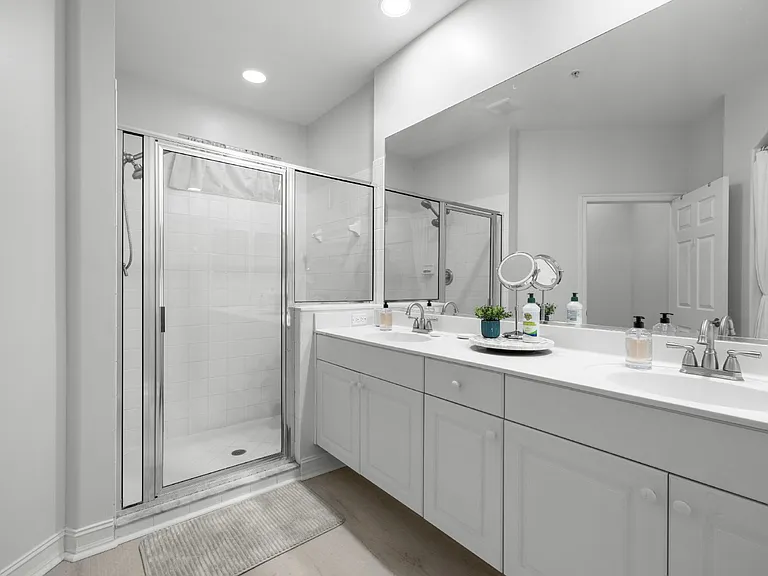 720 Tarpon Cove Dr #102 — Photo 8