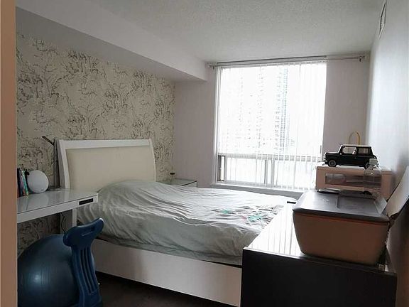 4th image of 35 Empress Ave Unit 1908