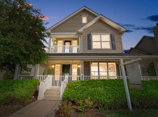 39W430 Armstrong Ln, Geneva, IL 60134