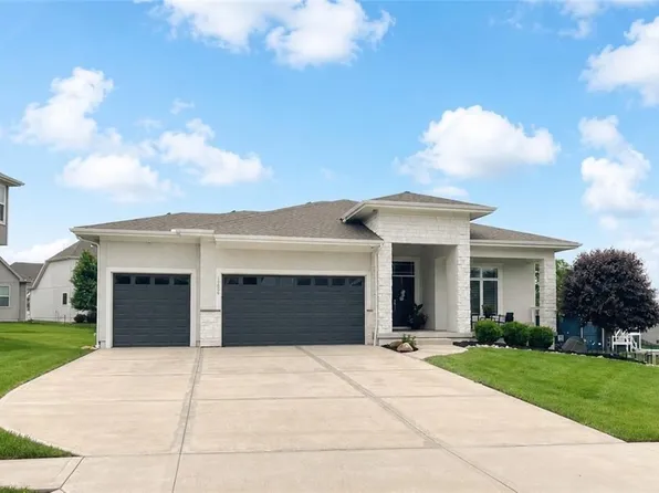 12000 W 184th St, Overland Park, KS 66013