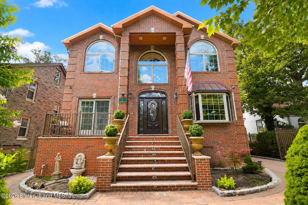 4-bedroom house for sale in Oakwood