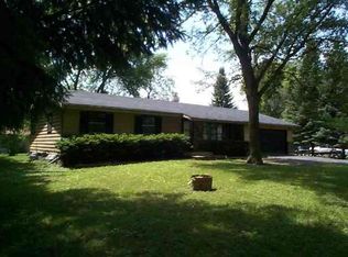 1500 N Eastman Rd, Edgerton, WI 53534