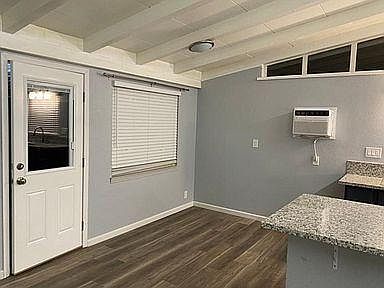 4th image of 6614 Windsor Dr