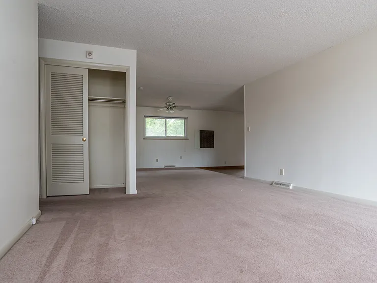 8451 E Briarwood Blvd — Photo 2
