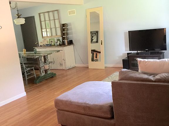 3rd image of 1152 Fain Dr