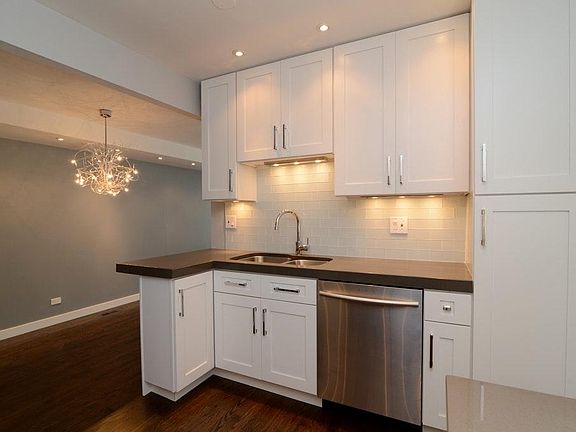 2nd image of 1636 N Sedgwick St #1E