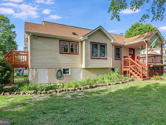 3rd image of 29 Beech Ave