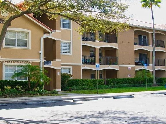 3rd image of 220 SW 116th Ave #15203