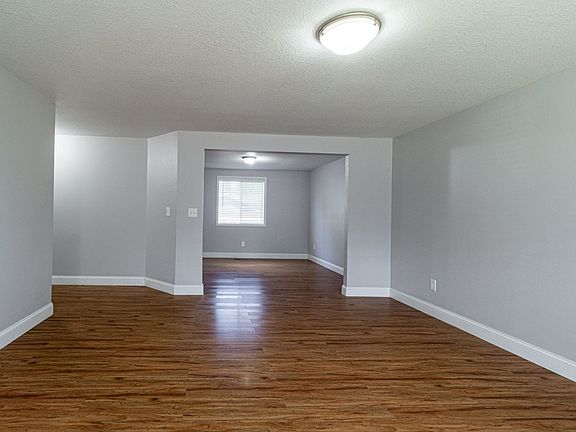 3rd image of 4608 NE 131st Ave