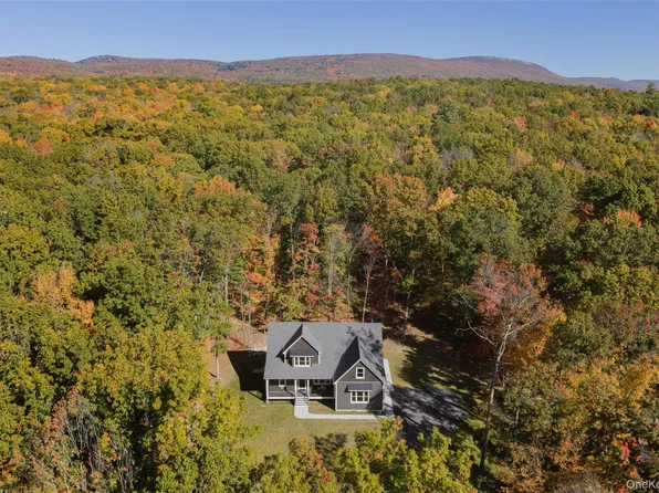 104 Frey Road, Pine Bush, NY 12566