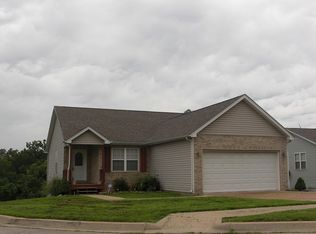 119 Lakeview Ct, Saint Robert, MO 65584