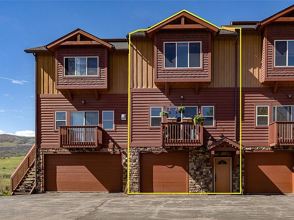 3rd image of 2339 Abbey Court