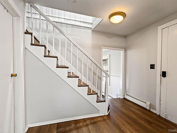 4th image of 309 Willow Grove Road