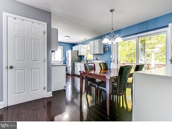 5th image of 1303 Bull Finch Ct
