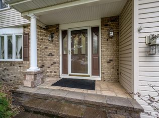 215 Murray Ave, Hamilton, NJ 08620