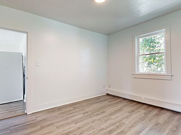 3rd image of 7 Island Ave #C