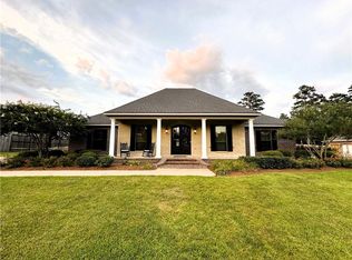 196 Woodwind Dr, Pineville, LA 71360