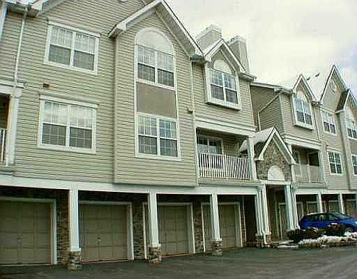 2nd image of 195 Prestwick Way