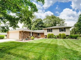 6351 Millbank Dr, Dayton, OH 45459