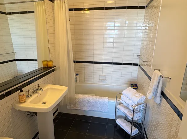 360 East 88th Street image 15 of 28