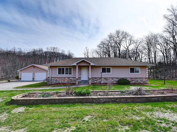 213 New Haven Road, Prospect, CT 06712