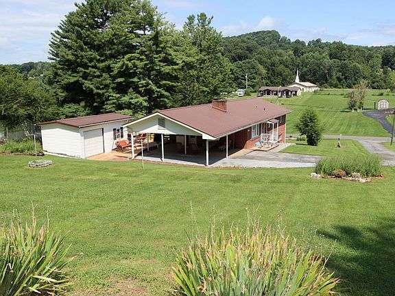 2nd image of 4244 Reedy Creek Rd