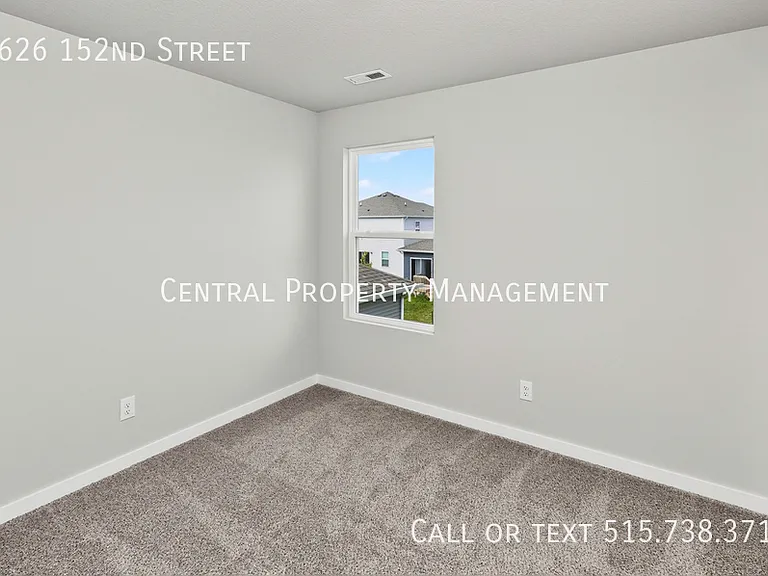 5626 152nd St — Photo 16