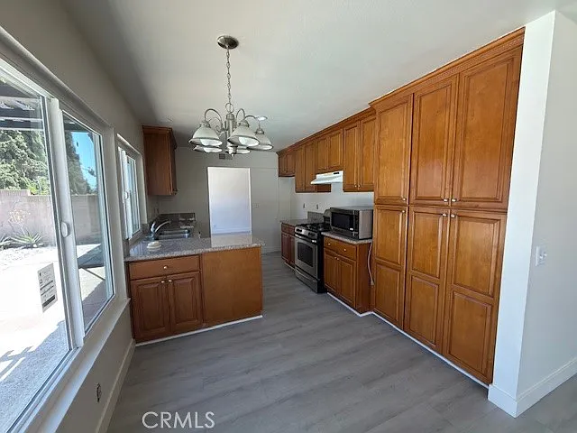 2214 Montague Cir — Photo 7