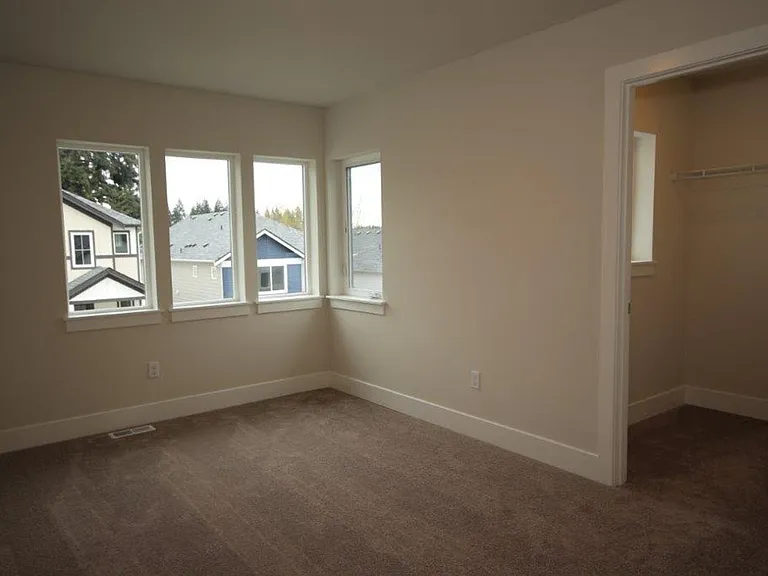 229 179th Pl SW — Photo 23
