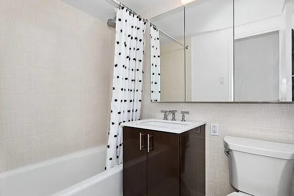 Rented by Berkshire Hathaway HomeServices New York Properties | media 6