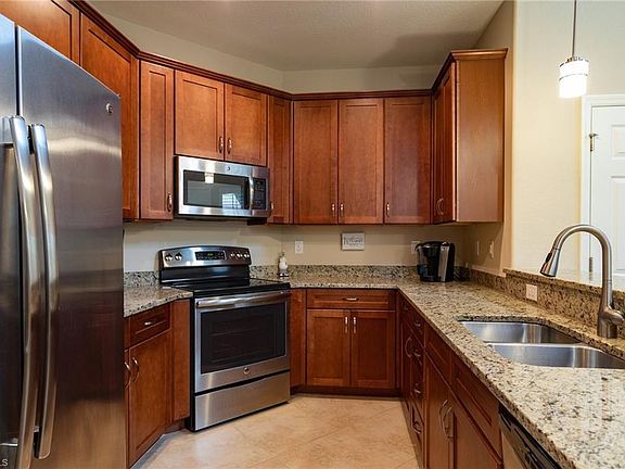 4th image of 9082 Capistrano St N Unit 4803