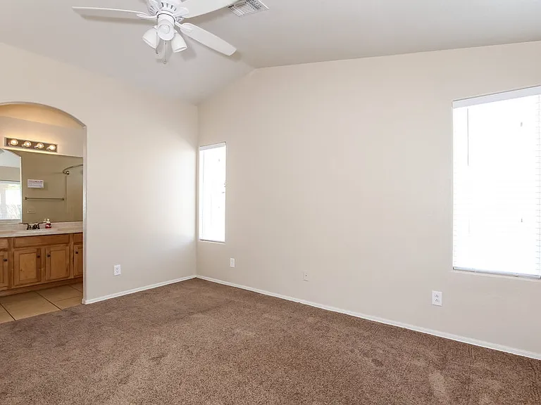 3618 W Tina Ln — Photo 7