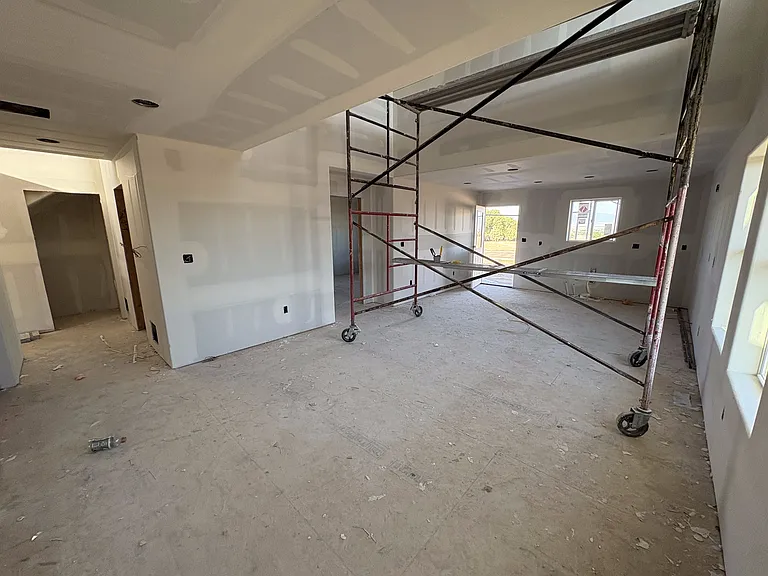 943 S Sweetwater Dr — Photo 18