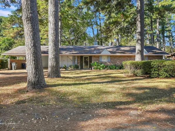 8820 Ruth Ave, Shreveport, LA 71108