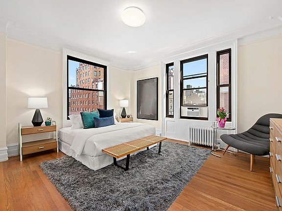 4th image of 771 W End Ave APT 11A