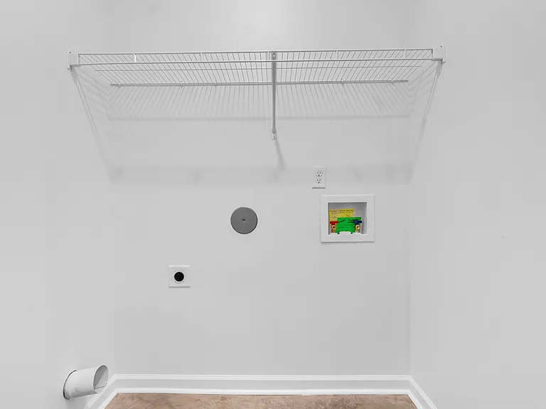 1370 Dow Pl — Photo 10