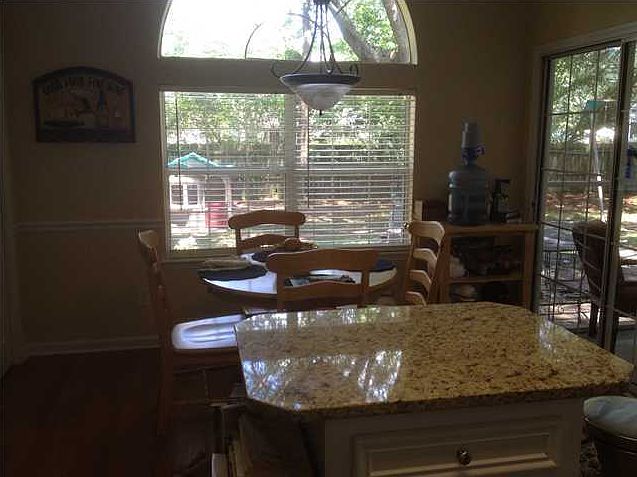 2nd image of 707 Majestic Oaks Dr