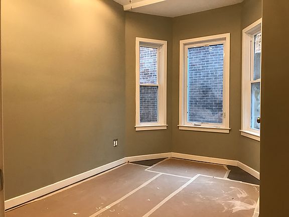 5th image of 1017 N Madison St